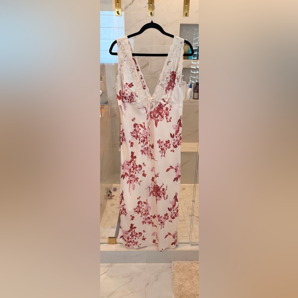 Abercrombie Floral Lace Trim Slip Dress
